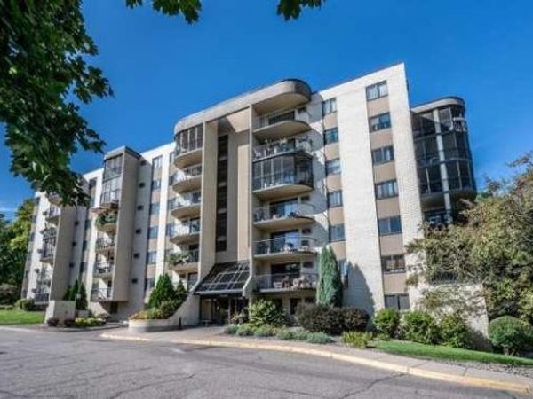 1111 Elway Street, Unit 203, Saint Paul, MN 55116