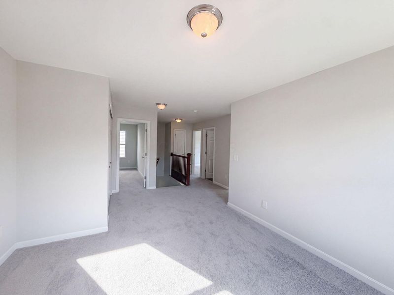 4058 Leontria Avenue , Columbus, OH 43219 Photo 16