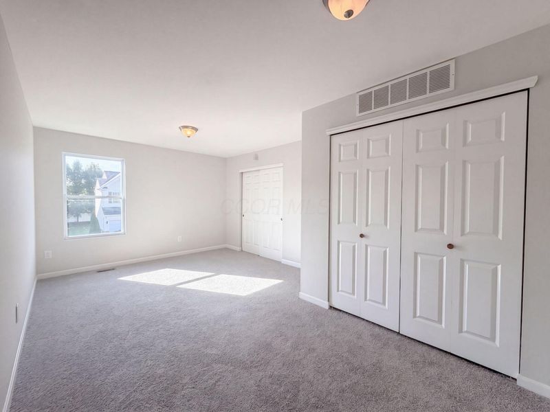 4058 Leontria Avenue , Columbus, OH 43219 Photo 18
