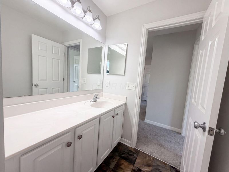 4058 Leontria Avenue , Columbus, OH 43219 Photo 24