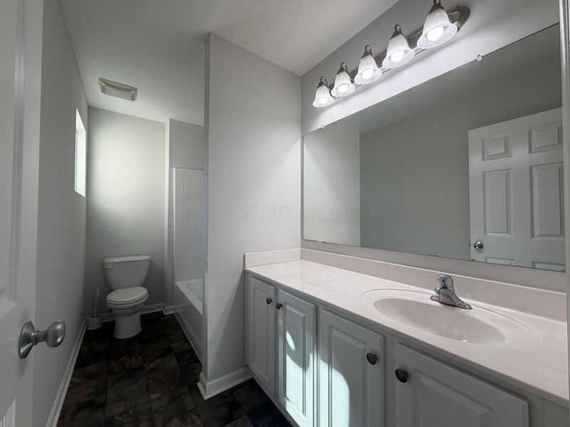 4058 Leontria Avenue , Columbus, OH 43219 Photo 25