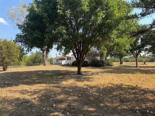1474 County Road 3370, Ladonia, TX 75449