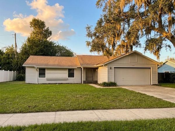 2585 DERBY DRIVE , DELTONA, FL 32738