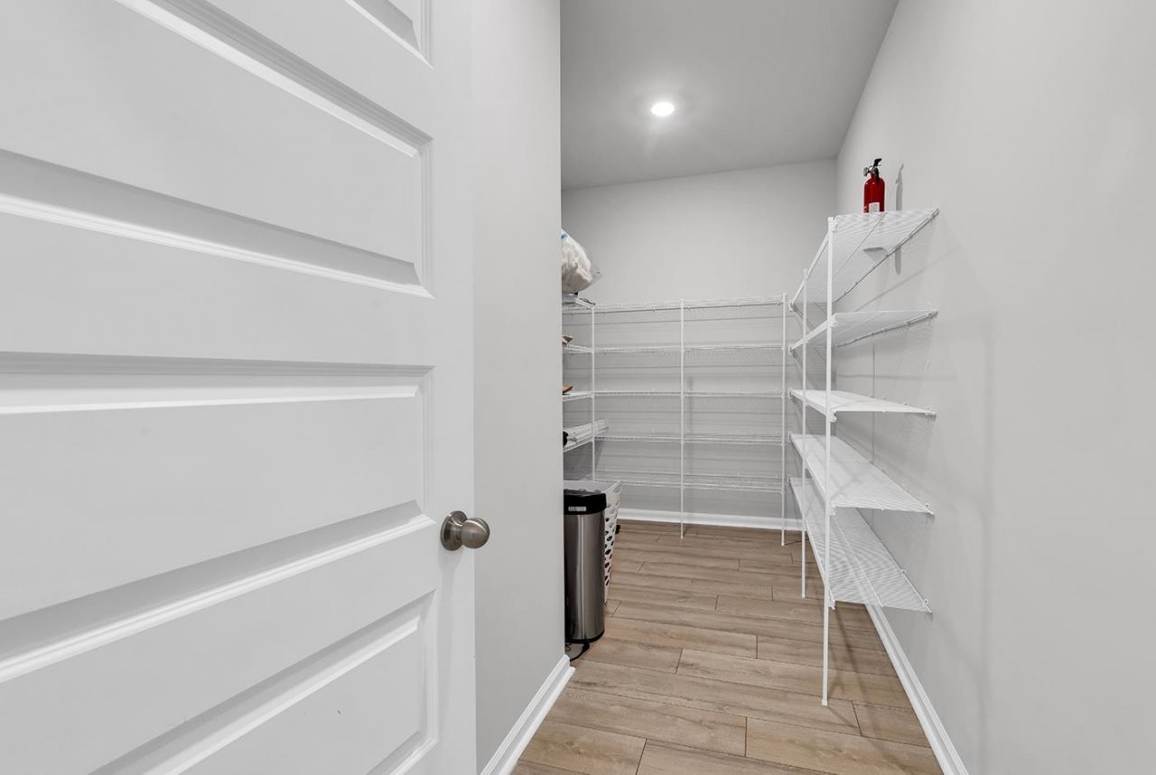 4007 Da Vinci Dr. Photo 28
