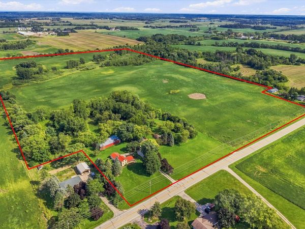 7207 County Highway V -, Caledonia, WI 53108