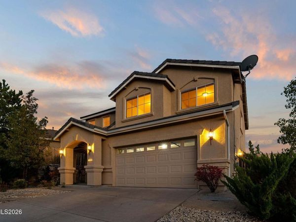 7230 Heritage Oaks Drive, Reno, NV 89523