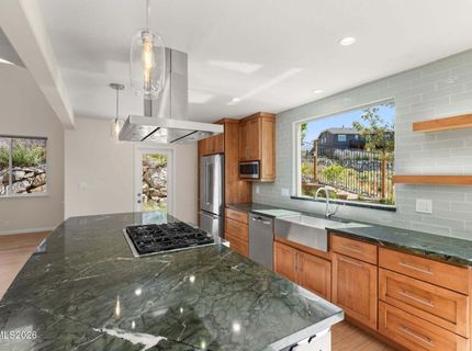 7230 Heritage Oaks Drive, Reno, NV 89523 Photo