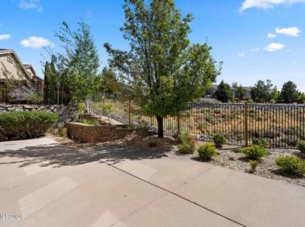 7230 Heritage Oaks Drive, Reno, NV 89523 Photo