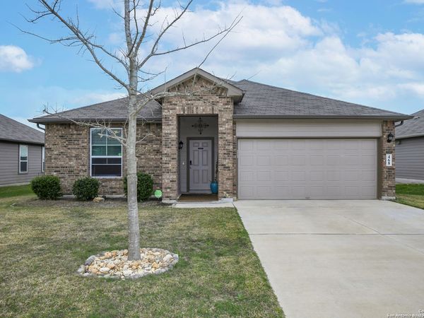 468 COPPER HILL DR, New Braunfels, TX 78130