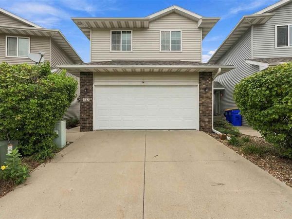 548 Sicily Ct, North Liberty, IA 52317