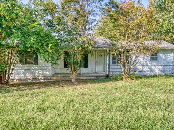 7528 Swift Rd S, Goodlettsville, TN 37072