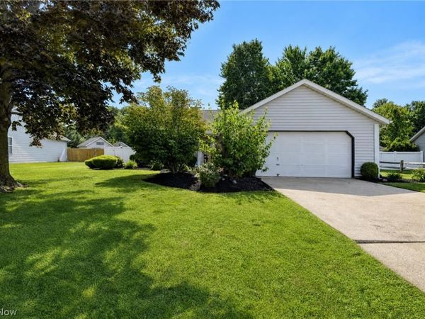 737 Sunset Drive , Madison, OH 44057