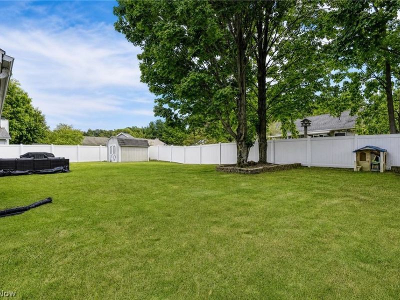 737 Sunset Drive, Madison, OH 44057 Photo 28
