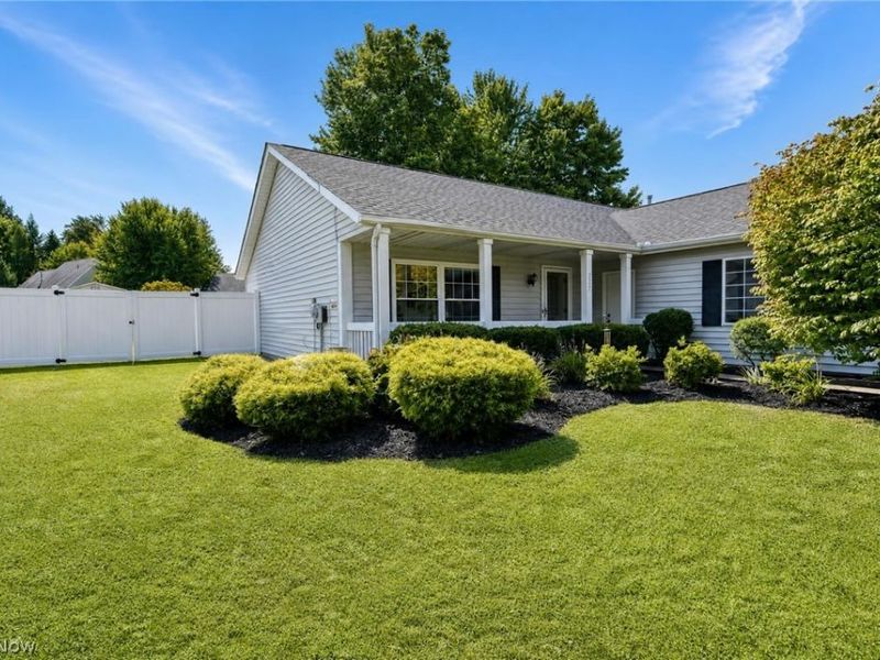 737 Sunset Drive, Madison, OH 44057 Photo 3