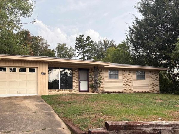 427 Sierra Madre Drive, North Little Rock, AR 72118