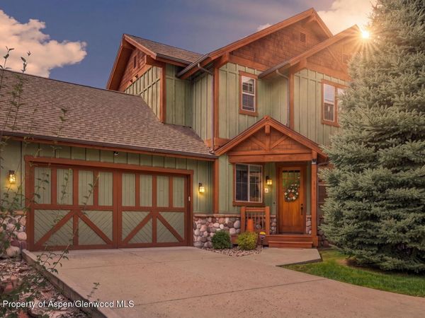 111 White Horse Drive, New Castle, CO 81647