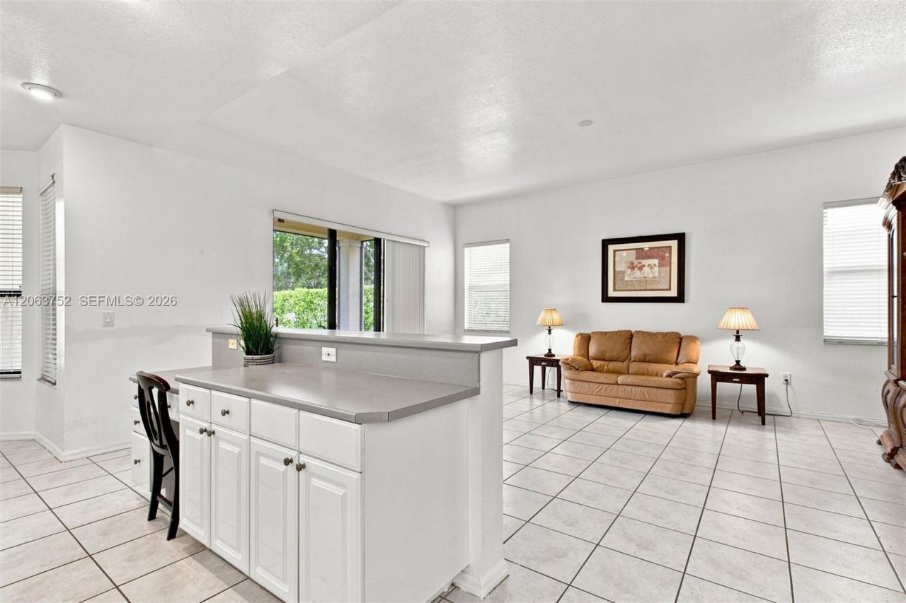 344 SW 159th Ln , Pembroke Pines, FL 33027 Photo