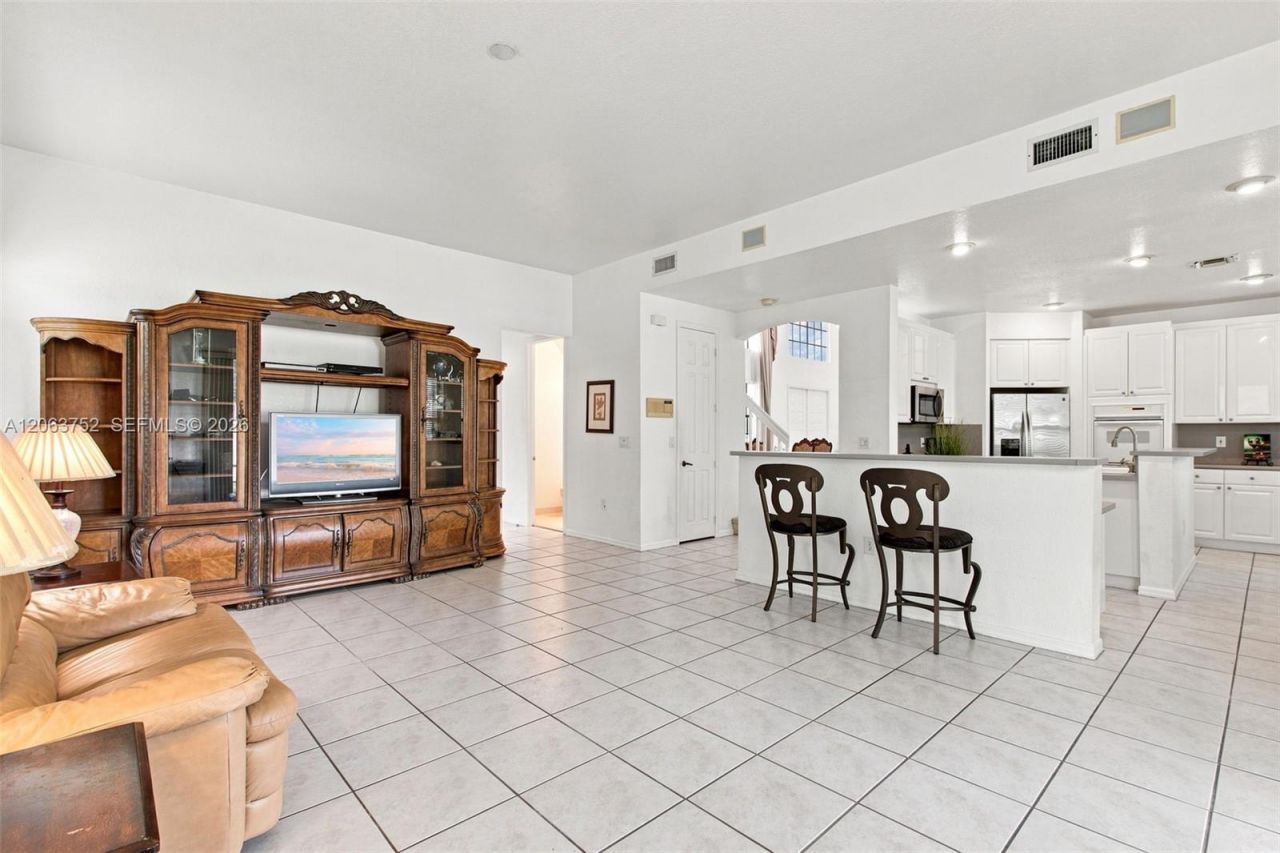 344 SW 159th Ln , Pembroke Pines, FL 33027 Photo