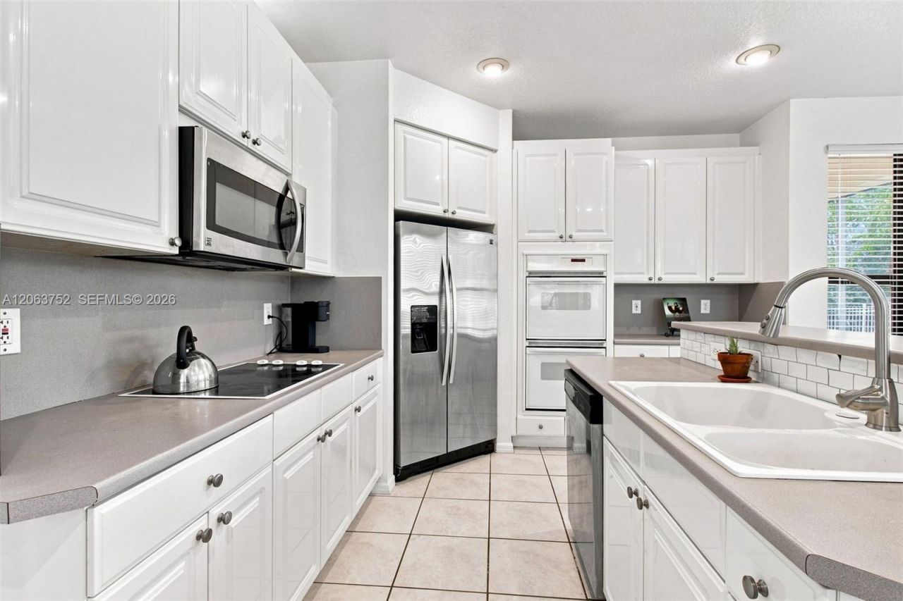 344 SW 159th Ln , Pembroke Pines, FL 33027 Photo