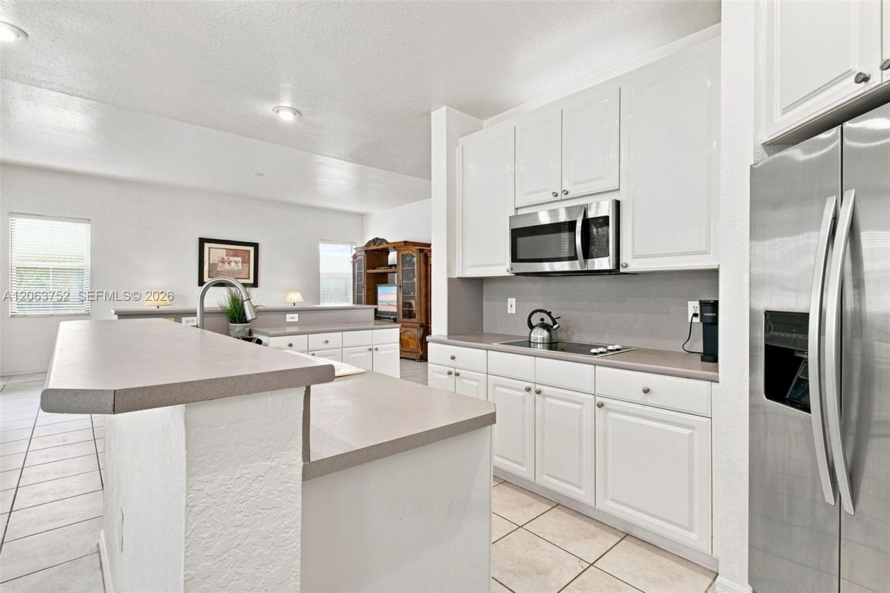 344 SW 159th Ln , Pembroke Pines, FL 33027 Photo