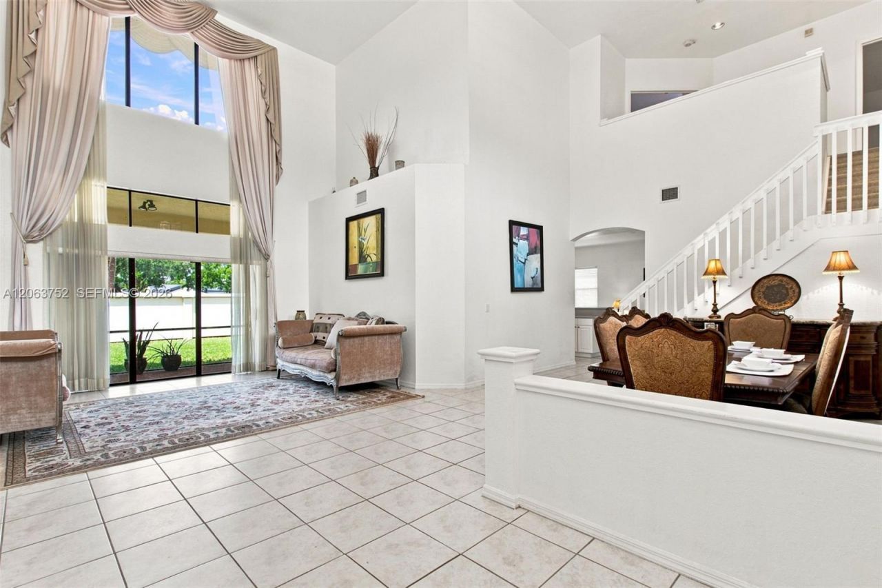 344 SW 159th Ln , Pembroke Pines, FL 33027 Photo