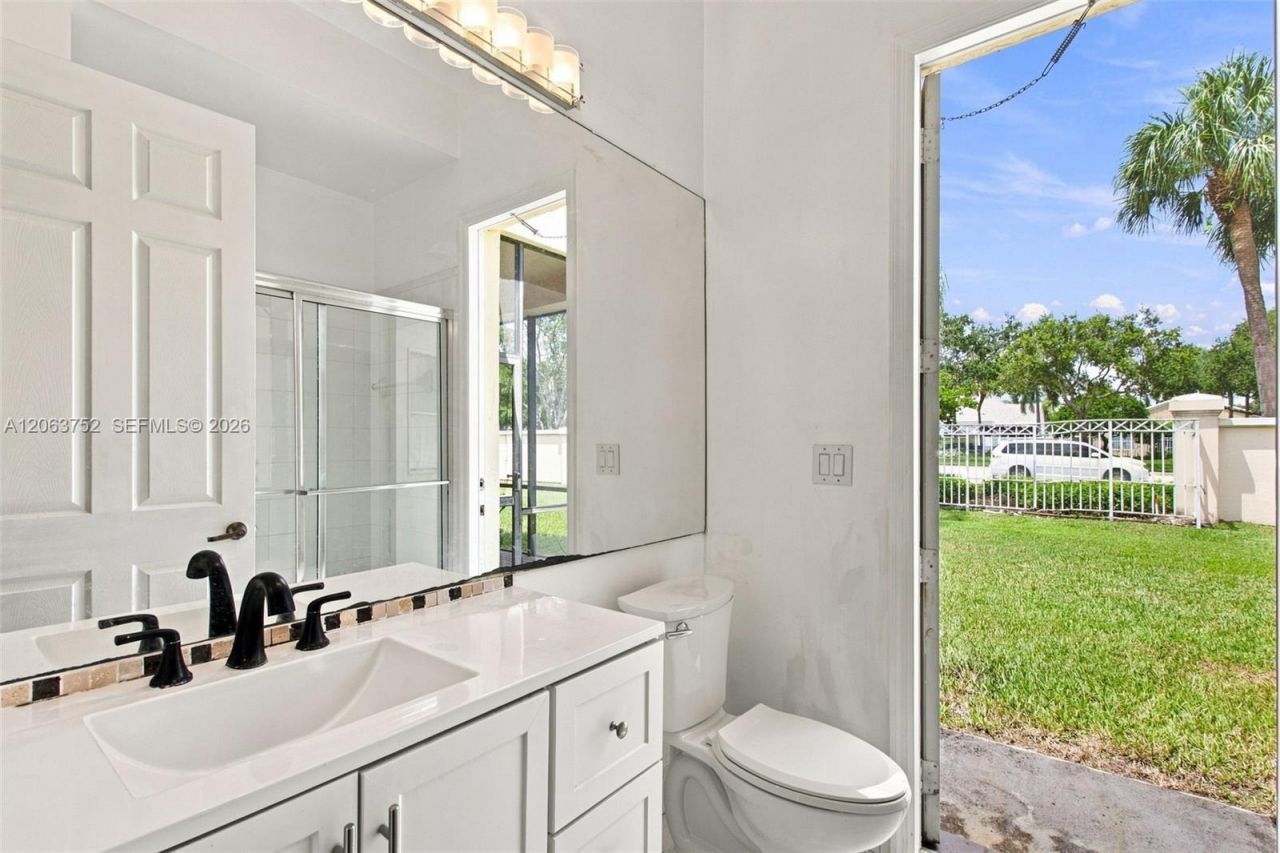 344 SW 159th Ln , Pembroke Pines, FL 33027 Photo