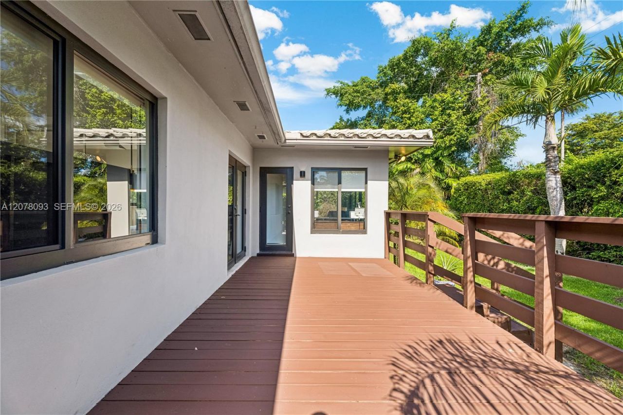 1541 Consolata Ave, Coral Gables, FL 33146 Photo