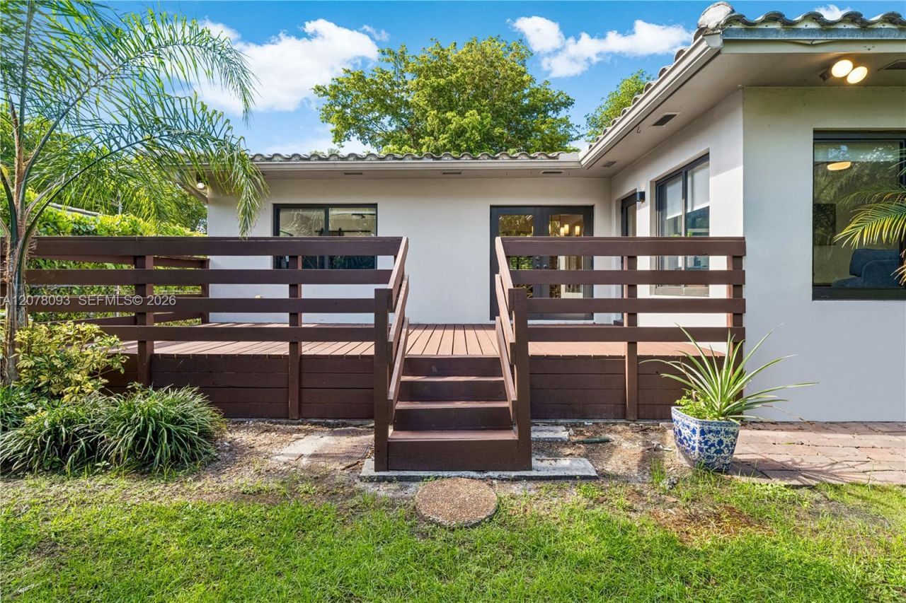 1541 Consolata Ave, Coral Gables, FL 33146 Photo