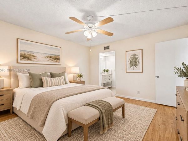 7887 Golf Cir Dr, Unit 106, Margate, FL 33063