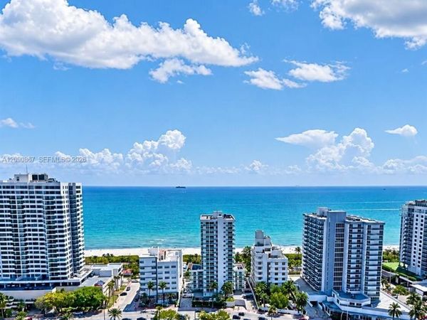 2457 Collins Ave , Unit 202, Miami Beach, FL 33140