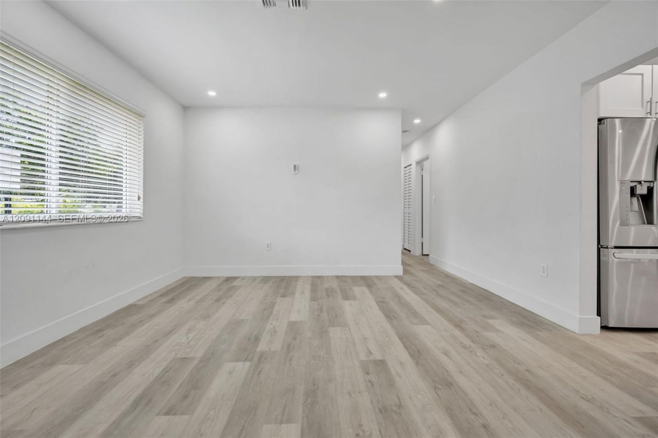 1401 NE 152nd St , North Miami Beach, FL 33162 Photo