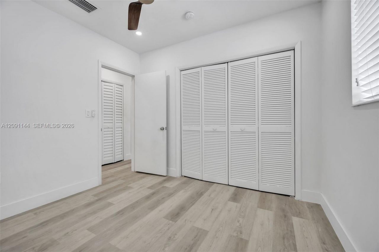 1401 NE 152nd St , North Miami Beach, FL 33162 Photo