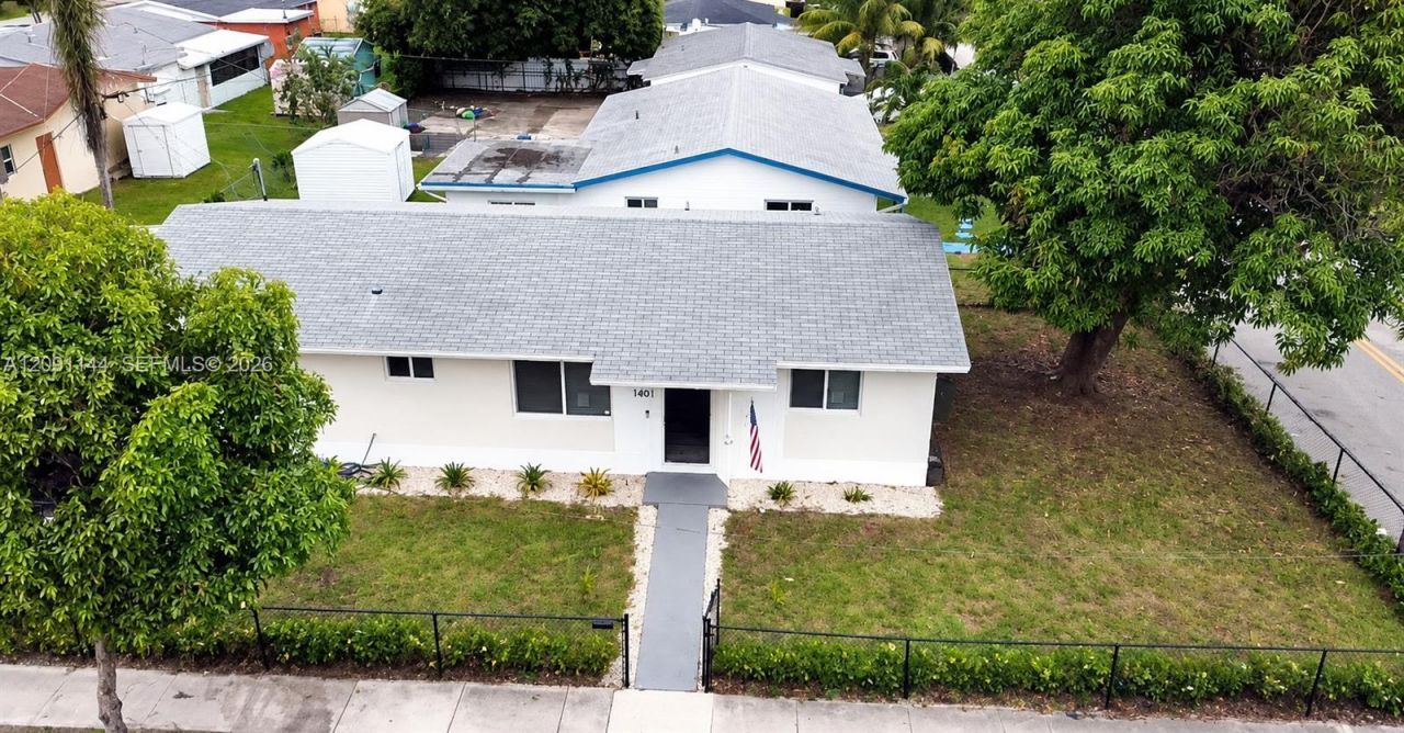 1401 NE 152nd St , North Miami Beach, FL 33162 Photo