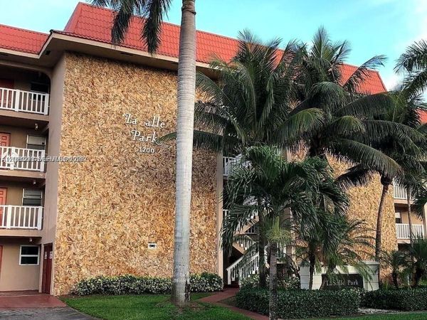1700 NW 58th Ter , Unit 2M, Sunrise, FL 33313