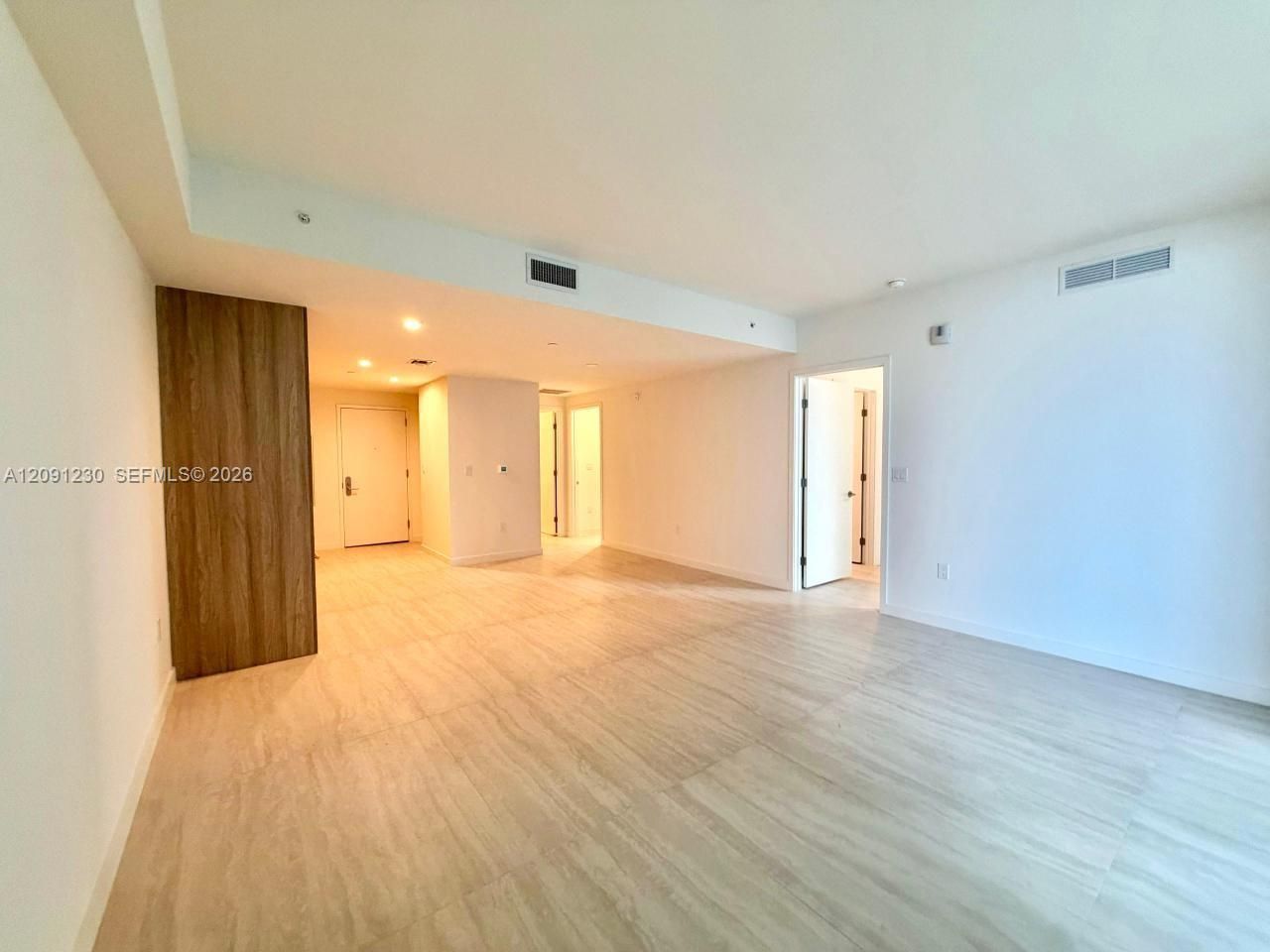 77 SE 5th St , Unit 2506, Miami, FL 33131 Photo