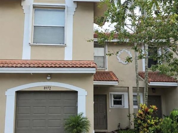 8972 NW 54th St , Sunrise, FL 33351