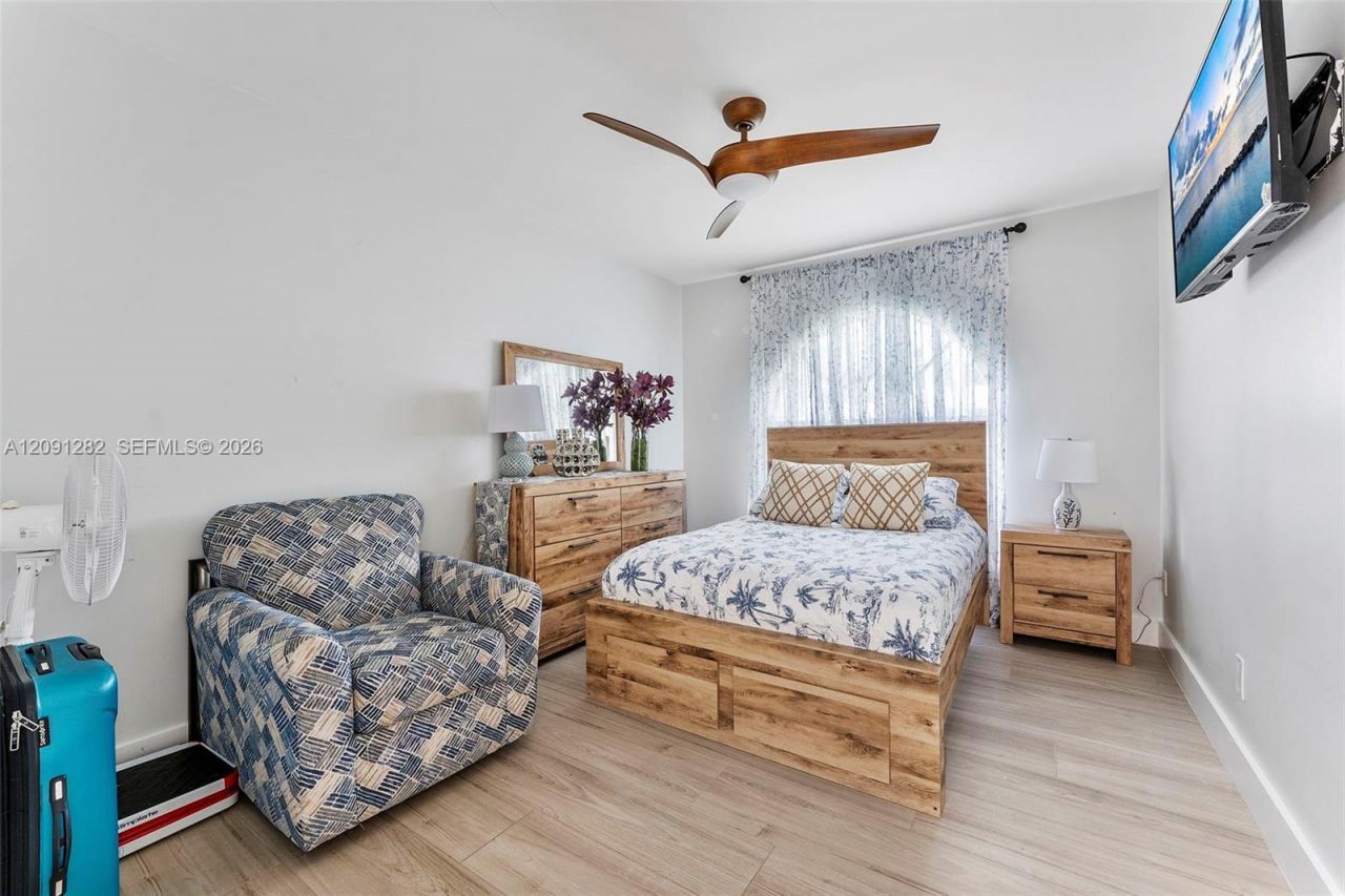 550 NW 110th Ave, Plantation, FL 33324 Photo