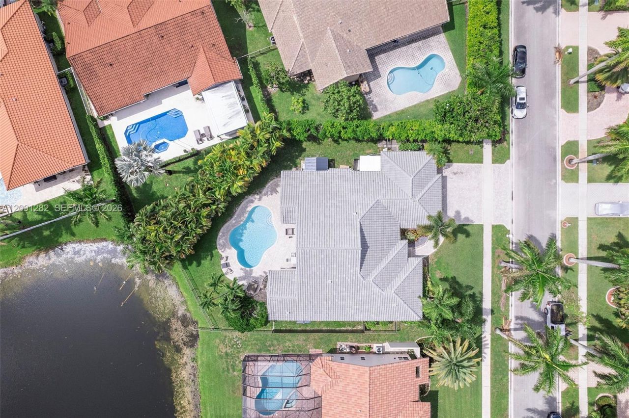 550 NW 110th Ave, Plantation, FL 33324 Photo