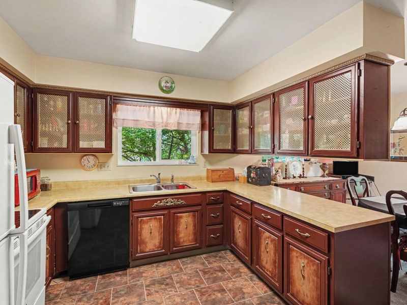 1756 Stony Point, Fort Wright, KY 41011 Photo 9