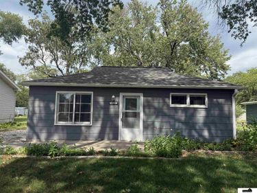 6824 Logan Avenue, Lincoln, NE 68526