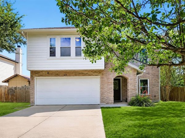 471 Thicket LN, Kyle, TX 78640