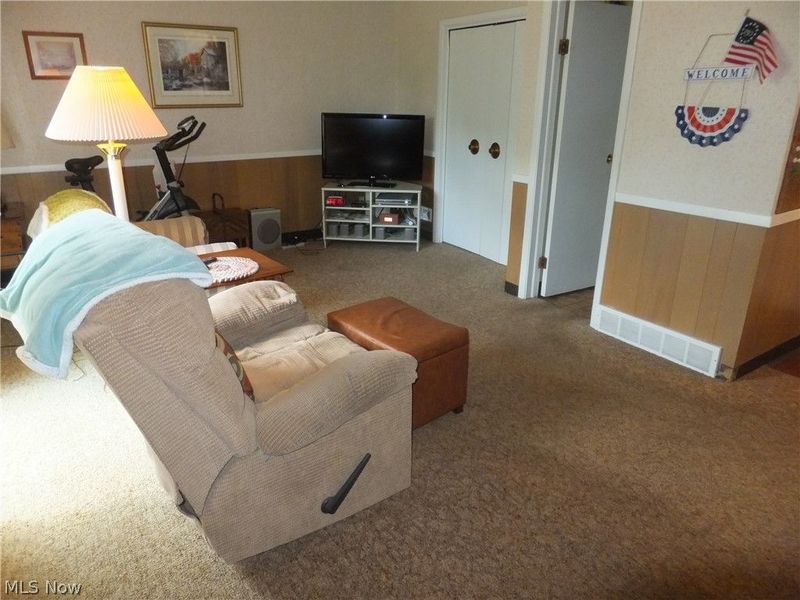 10344 N Church Drive, Parma Heights, OH 44130 Photo 8