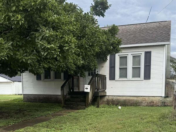 911 Lee Avenue, Ottumwa, IA 52501
