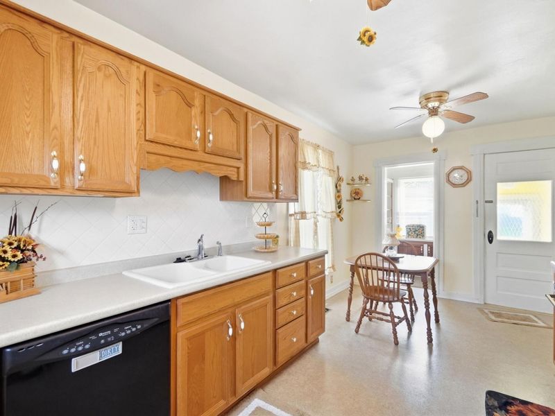 5377 E Westbrook Road, Clayton, OH 45315 Photo 26