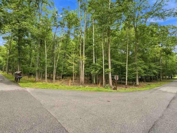 1358 Timber Pass, Harbor Springs, MI 49740