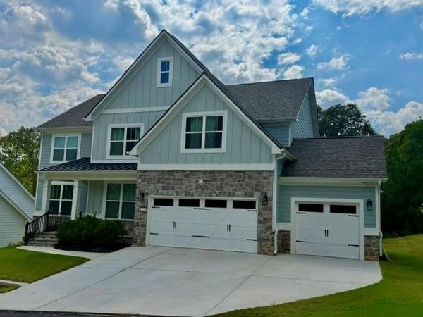 2524 Parkside Way , Gainesville, GA 30507
