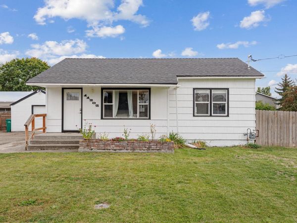 11202 E Broadway Ave, Spokane Valley, WA 99206