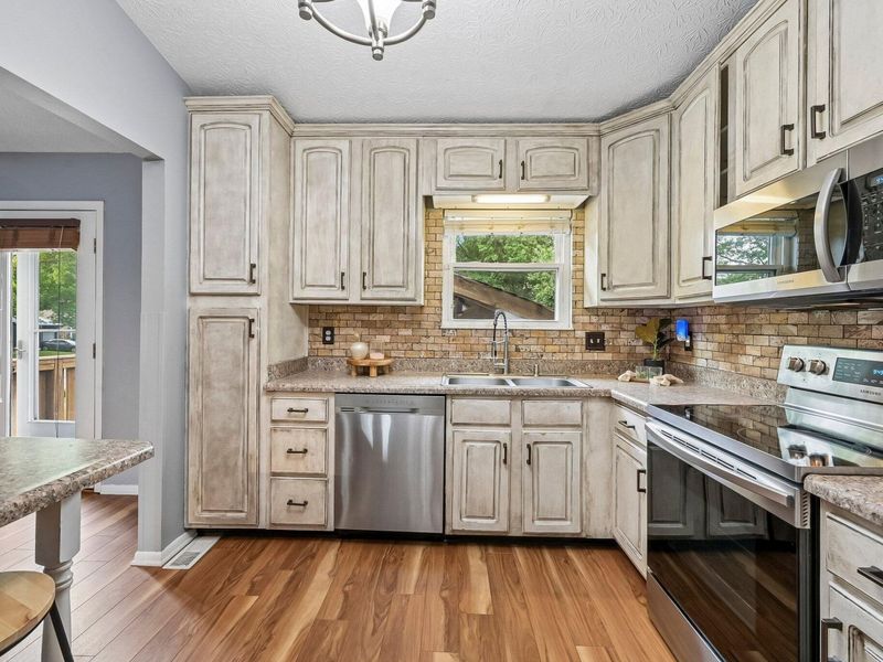 971 Ridenour Road, Gahanna, OH 43230 Photo 18