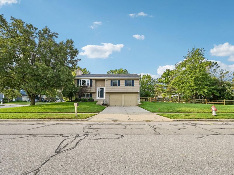 971 Ridenour Road, Gahanna, OH 43230 Photo 2