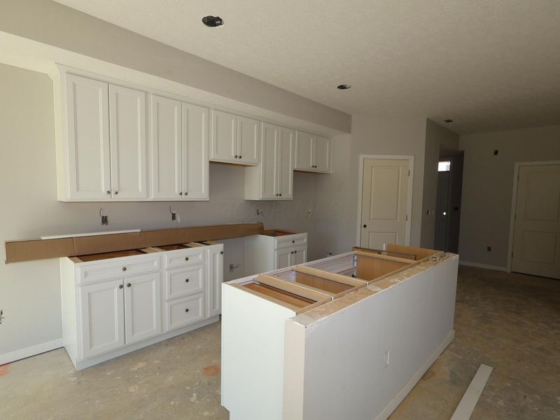 5768 Dutch Lane, Powell, OH 43065 Photo 4